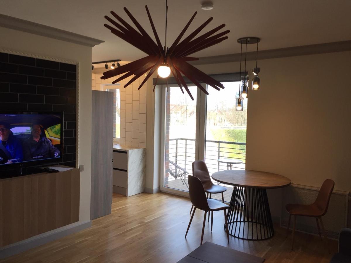 Riverside Apartment Self Check-In クライペダ エクステリア 写真