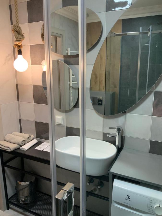 Riverside Apartment Self Check-In クライペダ エクステリア 写真