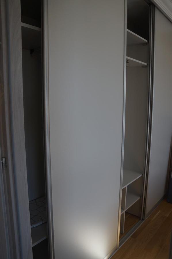 Riverside Apartment Self Check-In クライペダ エクステリア 写真